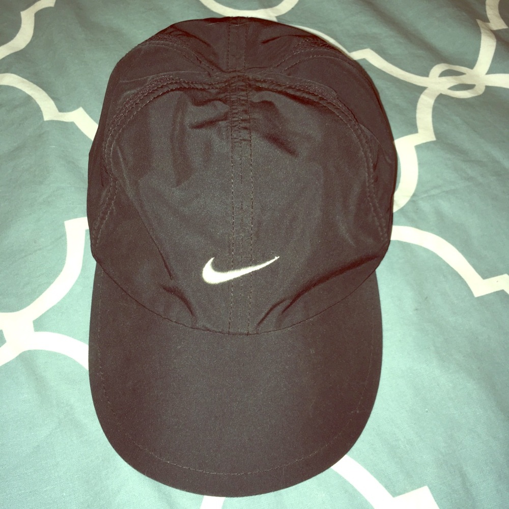 👟 Nike Running Hat